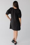 Modeststripekneelengthdresswithroundnecklineandhalflengthsleeves