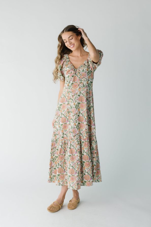 Modestscoopneckdresswithshortpuffsleeves_a57cc042-eb26-4f38-9c9a-9eda448de69a