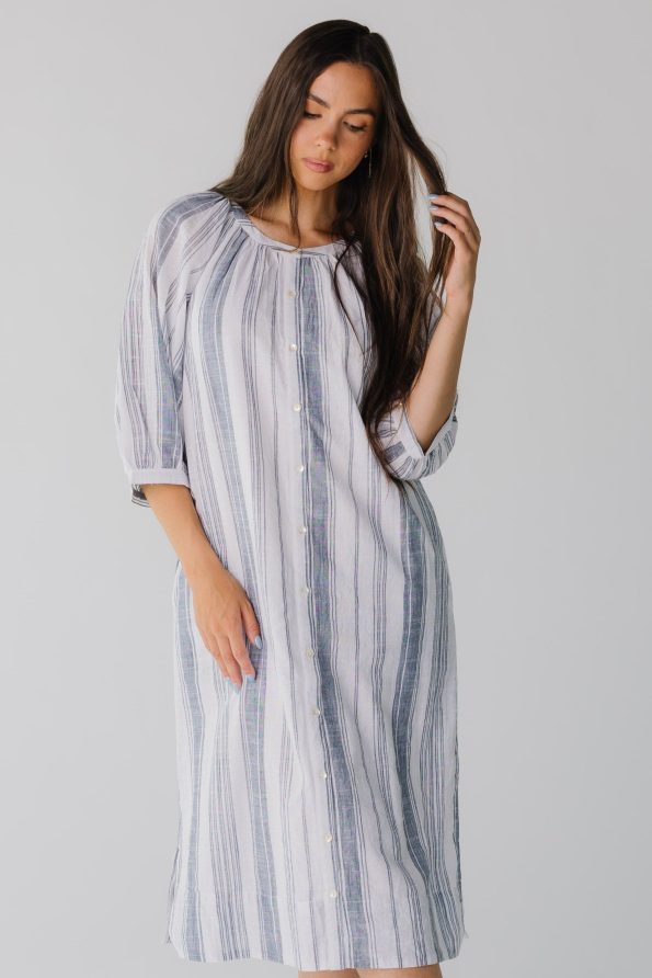 Modestwhiteandbluestripemidiwithroundnecklineandhalflengthsleeves