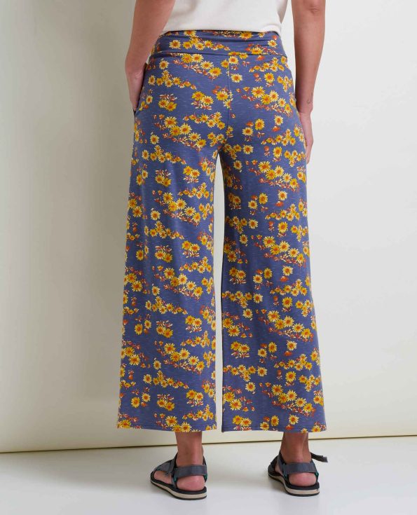 T1441011-Blue_Shadow_Daisy_Print-2