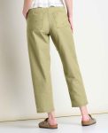 T1441301-Yucca_Embroidery-1